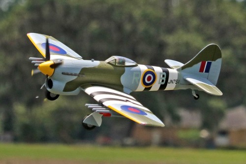 Airplane aircraft warbird - rc,